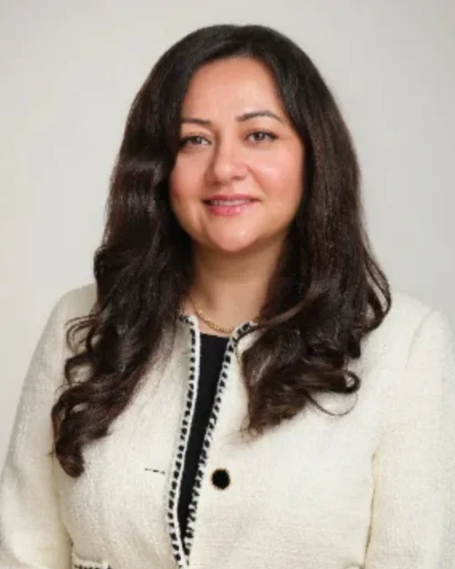 Professional headshot, guided posing example