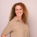 Melanie Huck, headshot client