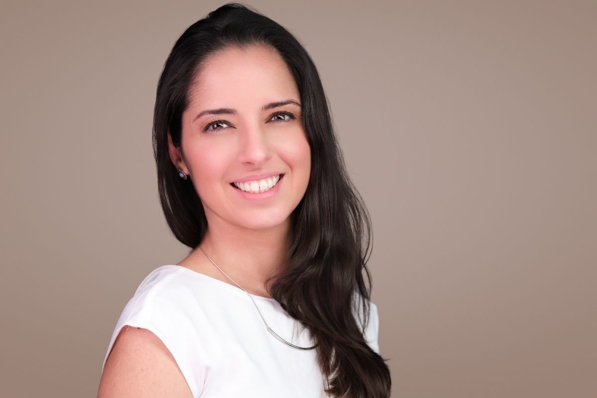 Professional headshot of Julia Coutinho for a Vancouver business profile